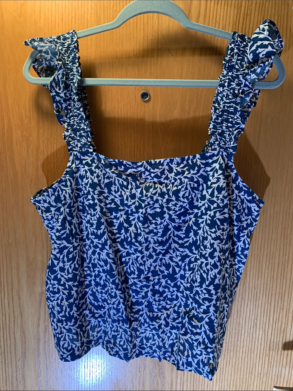 J. Crew 100% Cotton Blue and White Floral Ruffled Strap Tank - Size L